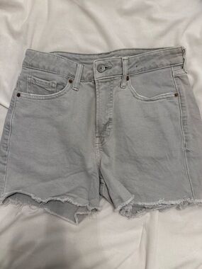 Old Navy Light Gray Frayed Hem Denim Shorts